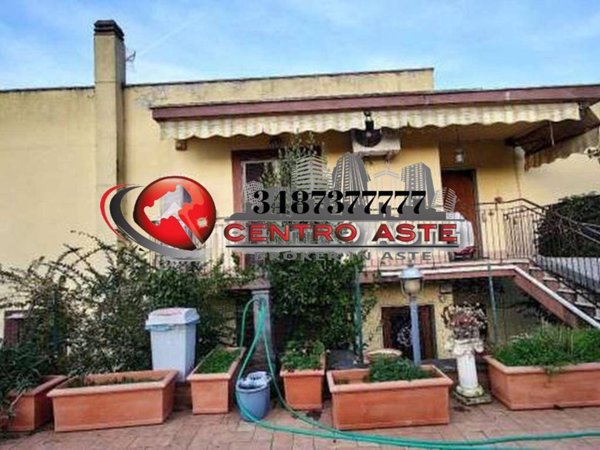 appartamento in vendita a Roma in zona Borghesiana