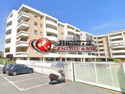 appartamento in vendita a Roma in zona Ponte di Nona