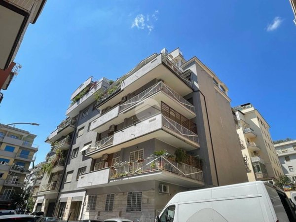 appartamento in vendita a Roma in zona Gianicolense