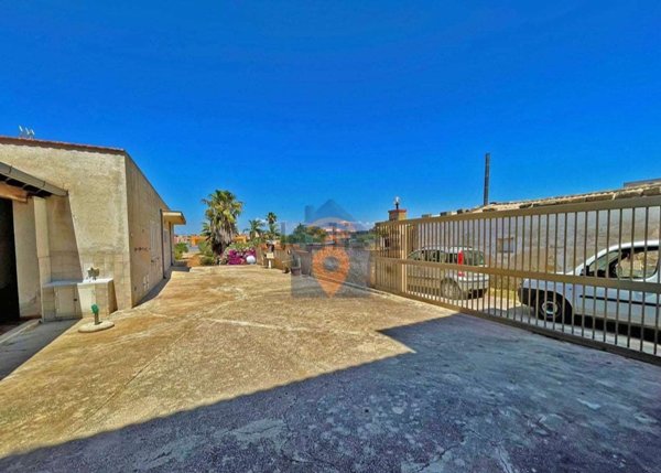 casa indipendente in vendita a Roma in zona Prenestino-Centocelle