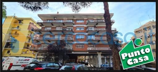 appartamento in vendita a Roma in zona Prenestino-Centocelle