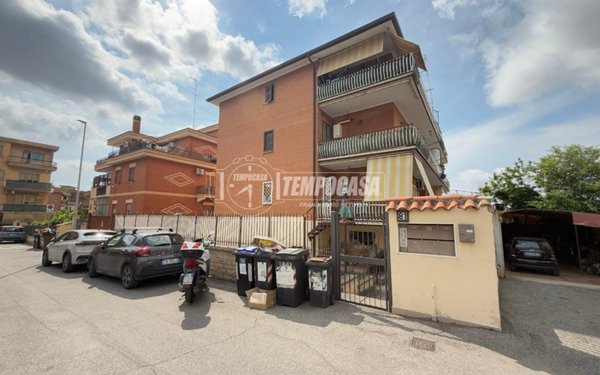 appartamento in vendita a Roma in zona Palmarola