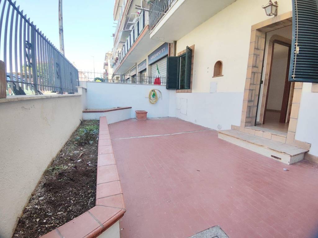 appartamento in vendita a Roma in zona Casalotti