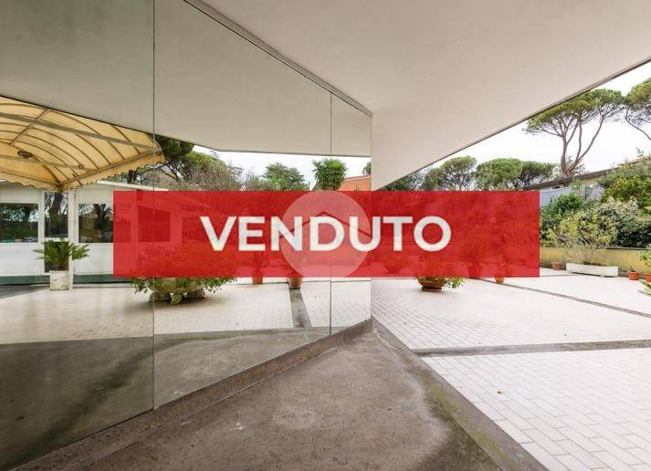 appartamento in vendita a Roma in zona Tor di Quinto