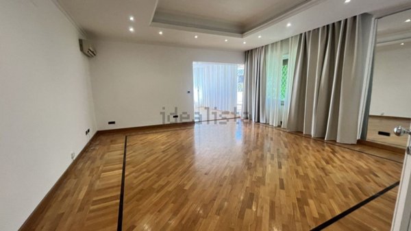 appartamento in vendita a Roma in zona Della Vittoria