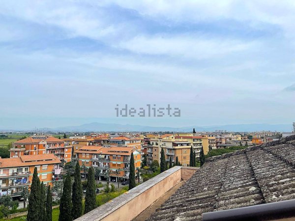 appartamento in vendita a Roma in zona Torre Maura