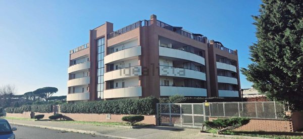 appartamento in vendita a Roma in zona Settecamini