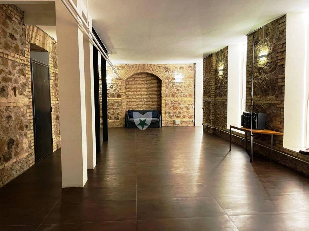 appartamento in vendita a Roma in zona Della Vittoria