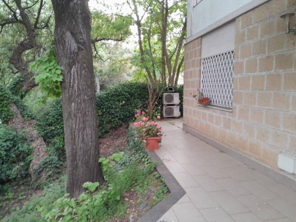 appartamento in vendita a Roma in zona Tor di Quinto