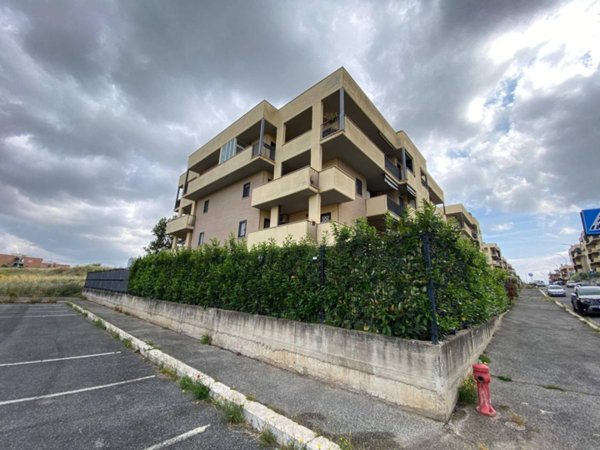 appartamento in vendita a Roma in zona Ponte di Nona