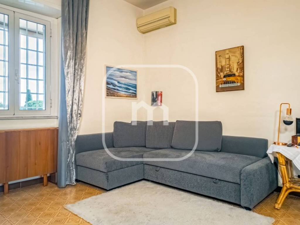 appartamento in vendita a Roma in zona Borghesiana