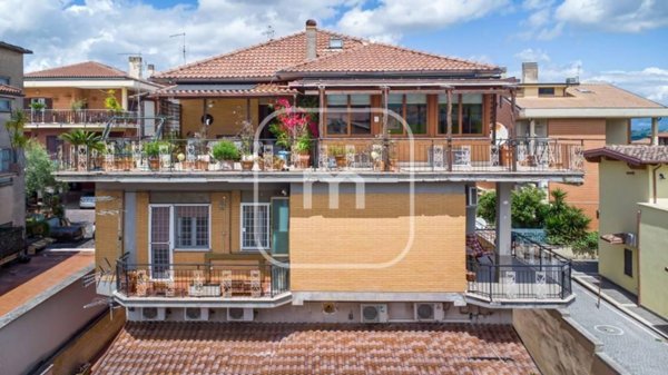 appartamento in vendita a Roma in zona Borghesiana