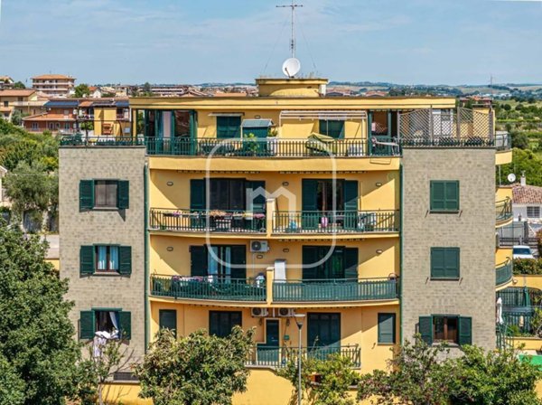 appartamento in vendita a Roma in zona Prenestino-Centocelle