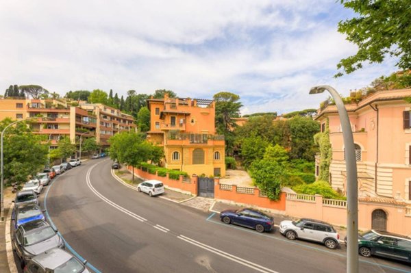 appartamento in vendita a Roma in zona Rione Prati