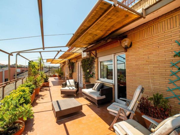 appartamento in vendita a Roma in zona Aurelio