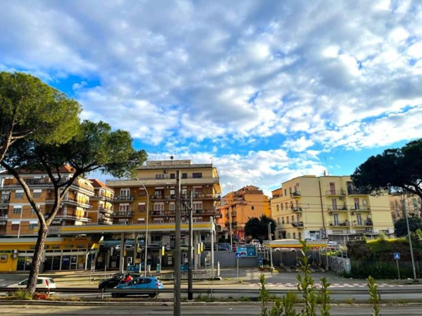 appartamento in vendita a Roma in zona Prenestino-Labicano