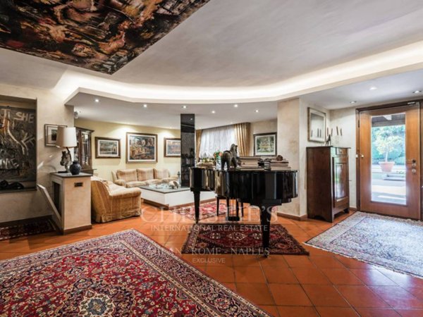 appartamento in vendita a Roma in zona Mostacciano