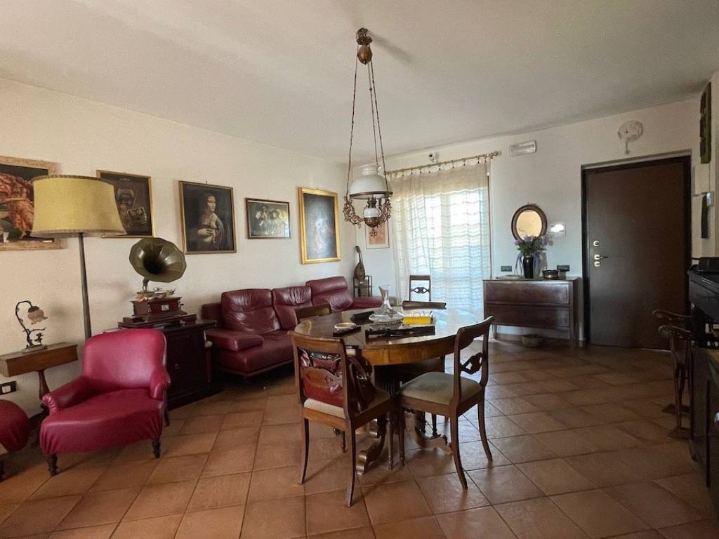 casa indipendente in vendita a Roma in zona Massimina/Casal Lumbroso