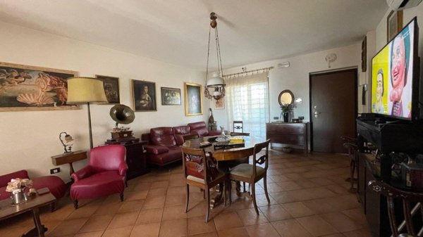 casa indipendente in vendita a Roma in zona Massimina/Casal Lumbroso