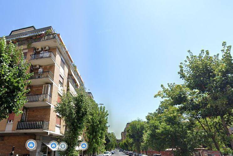 appartamento in vendita a Roma in zona Ponte di Nona