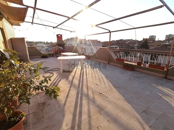 appartamento in vendita a Roma in zona Tor Bella Monaca
