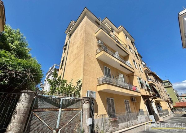 appartamento in vendita a Roma in zona Prenestino-Centocelle