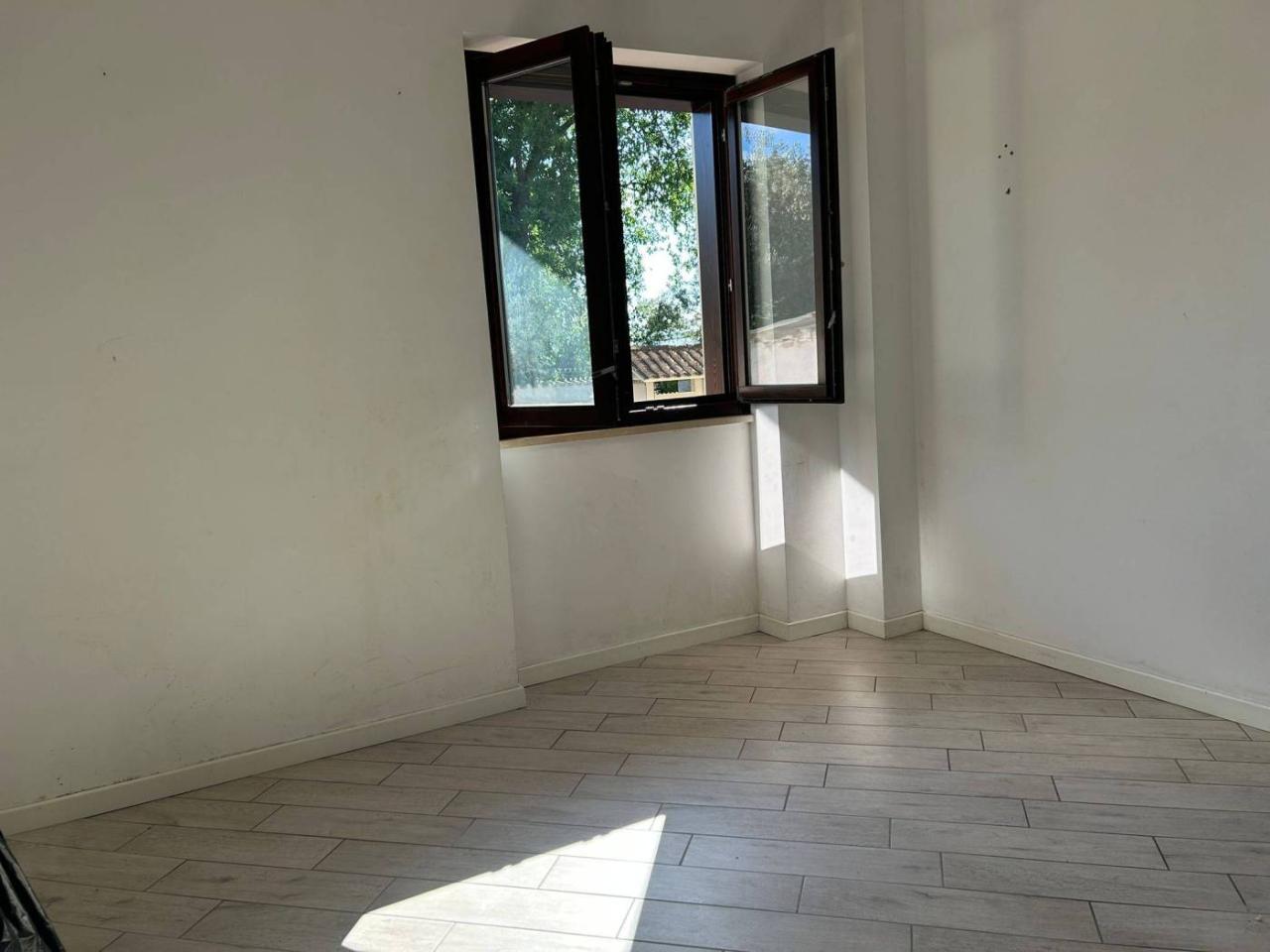appartamento in vendita a Roma in zona Tor Vergata/Torrenova