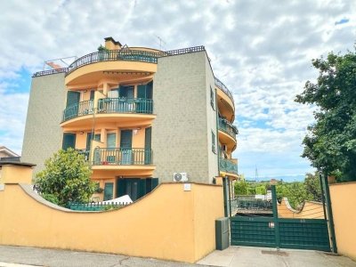 appartamento in vendita a Roma in zona Prenestino-Labicano