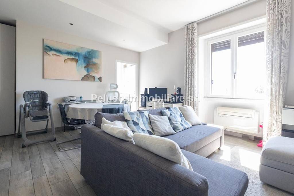 appartamento in vendita a Roma in zona EUR