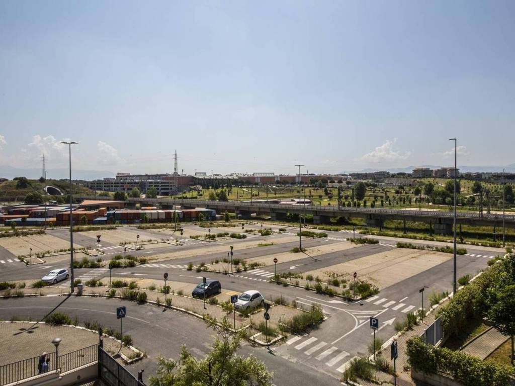 appartamento in vendita a Roma in zona Ponte di Nona