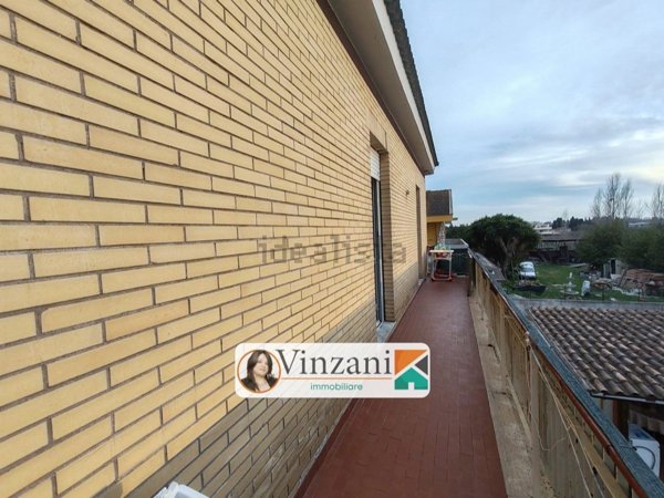 appartamento in vendita a Roma in zona Acilia