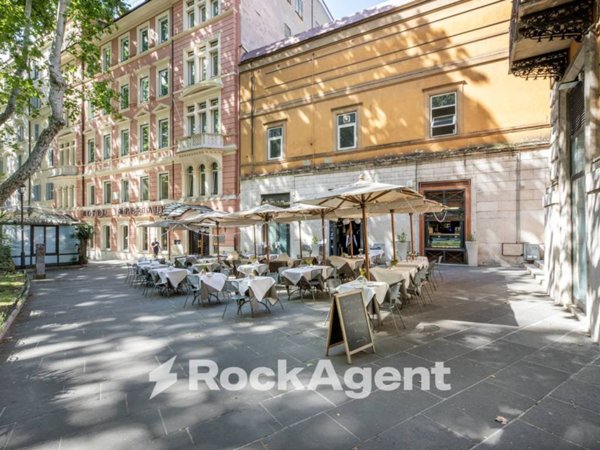 negozio in vendita a Roma in zona Centro Storico