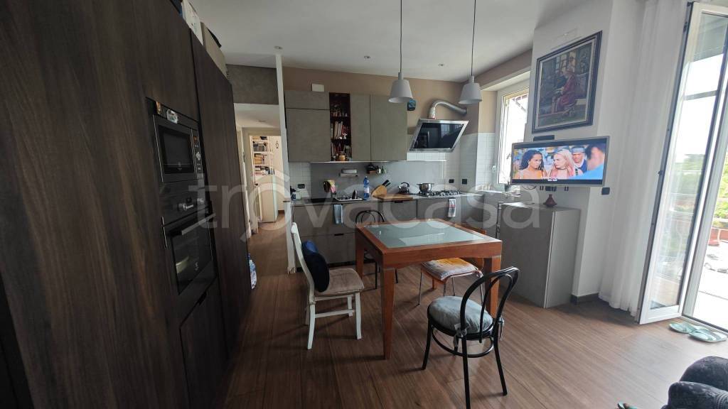 appartamento in vendita a Roma in zona Prenestino-Centocelle