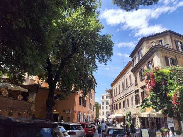 appartamento in vendita a Roma in zona Trastevere
