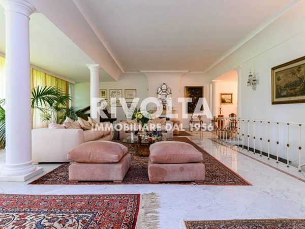 casa indipendente in vendita a Roma in zona Della Vittoria