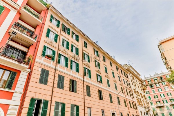 appartamento in vendita a Roma in zona Tuscolano