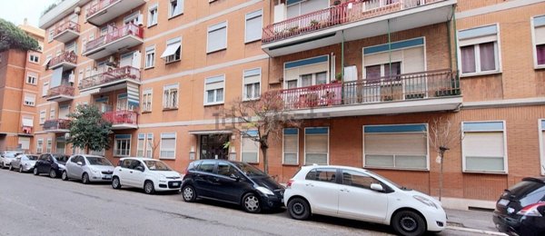 appartamento in vendita a Roma in zona Ostia
