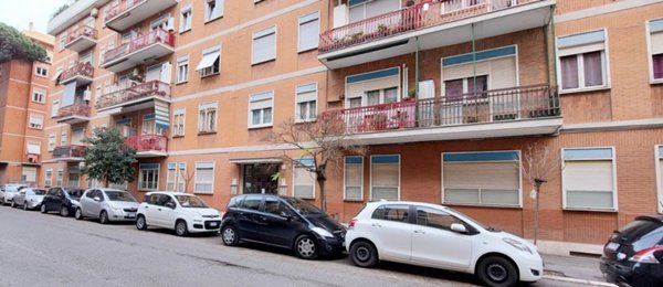 appartamento in vendita a Roma in zona Ostia