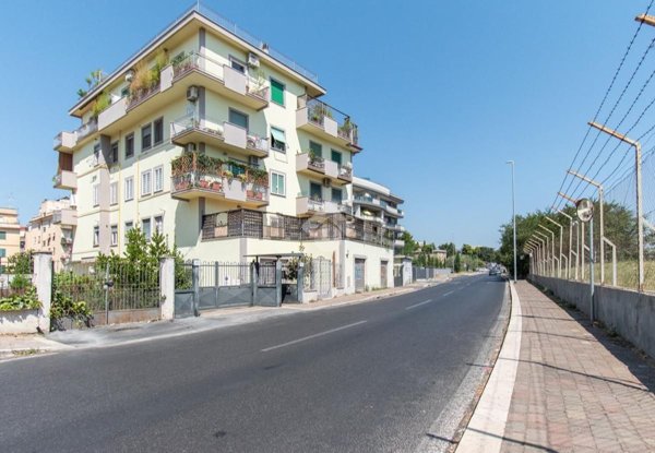 appartamento in vendita a Roma in zona Primavalle