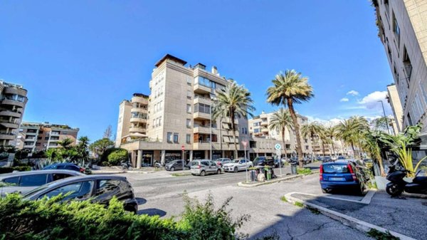 appartamento in vendita a Roma in zona Torrino