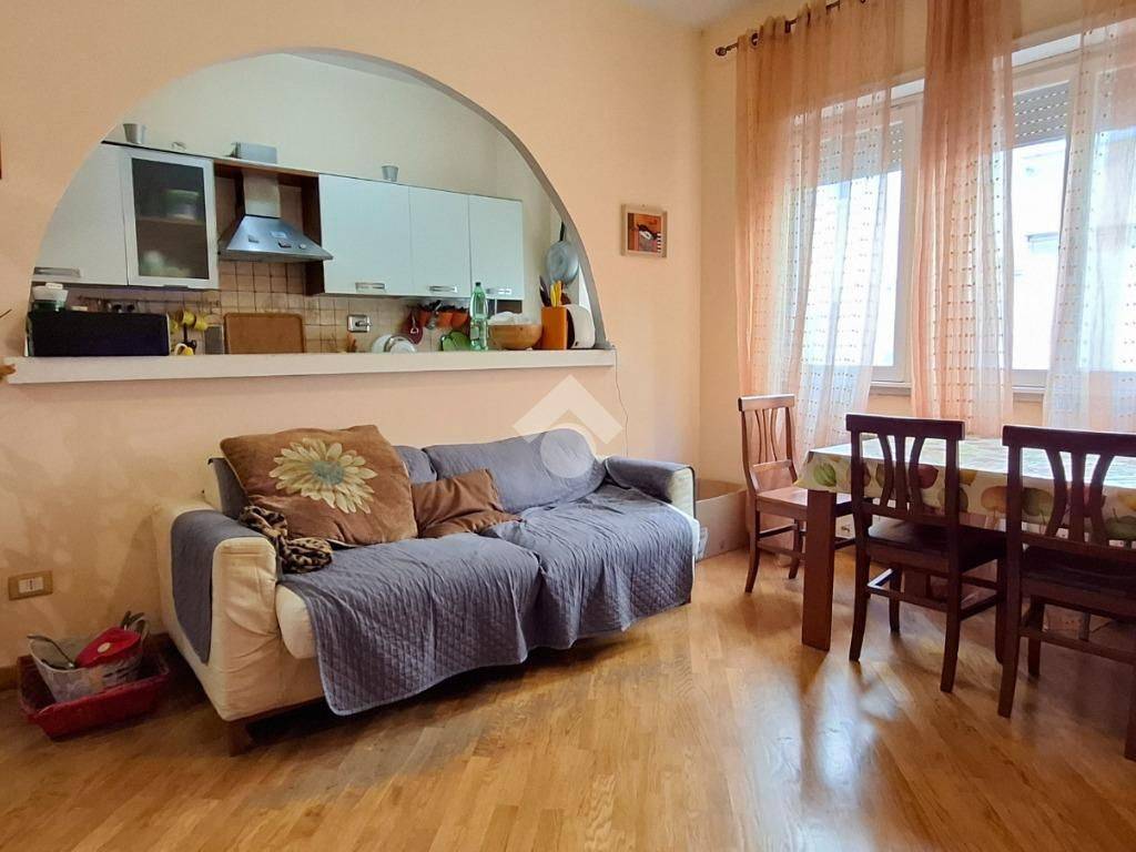 appartamento in vendita a Roma in zona Ostia Antica