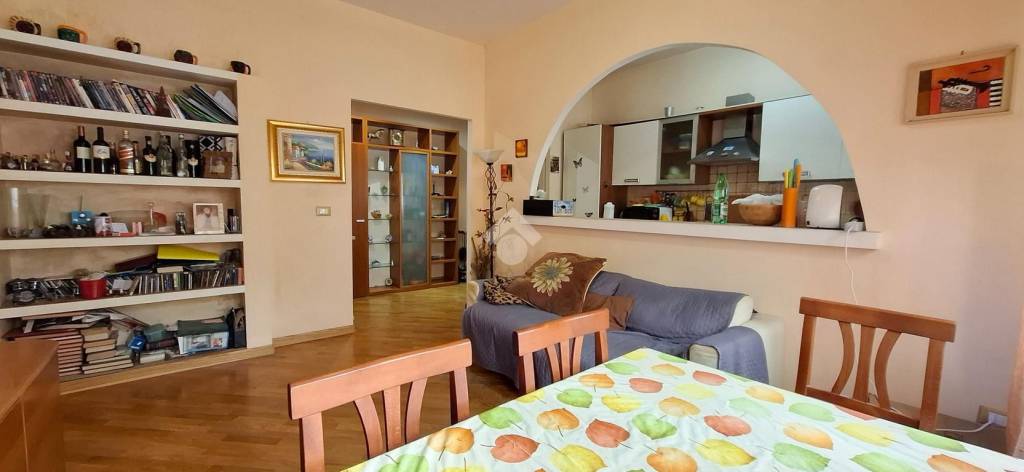 appartamento in vendita a Roma in zona Ostia