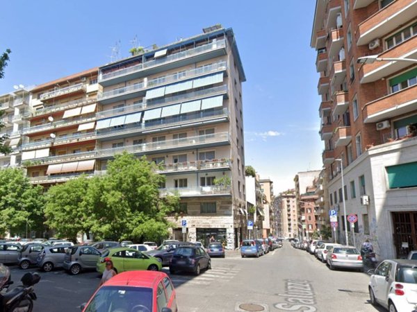 appartamento in vendita a Roma in zona Tuscolano