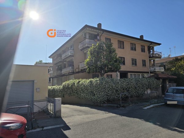 appartamento in vendita a Roma in zona Alessandrino