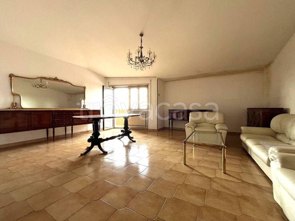 appartamento in vendita a Roma in zona Casalotti