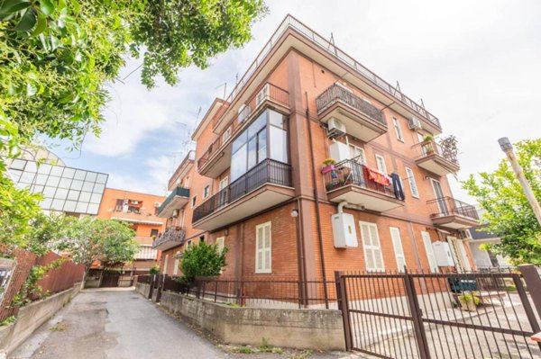 appartamento in vendita a Roma in zona Collatino
