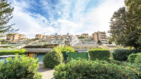 appartamento in vendita a Roma in zona Giuliano Dalmata