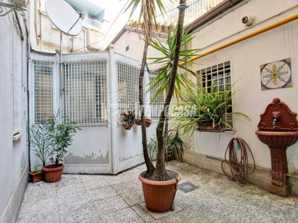 appartamento in vendita a Roma in zona Tor di Quinto
