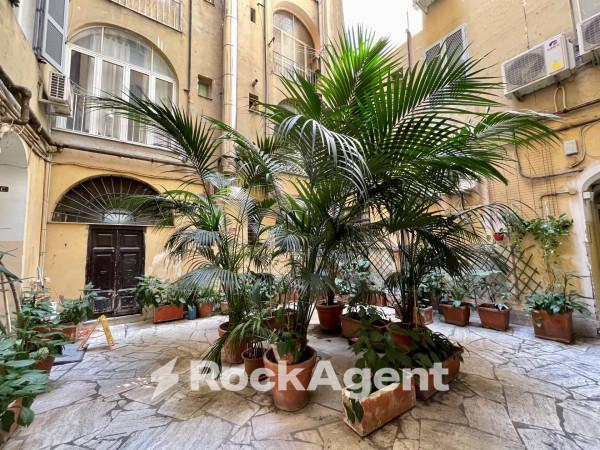 appartamento in vendita a Roma in zona Esquilino