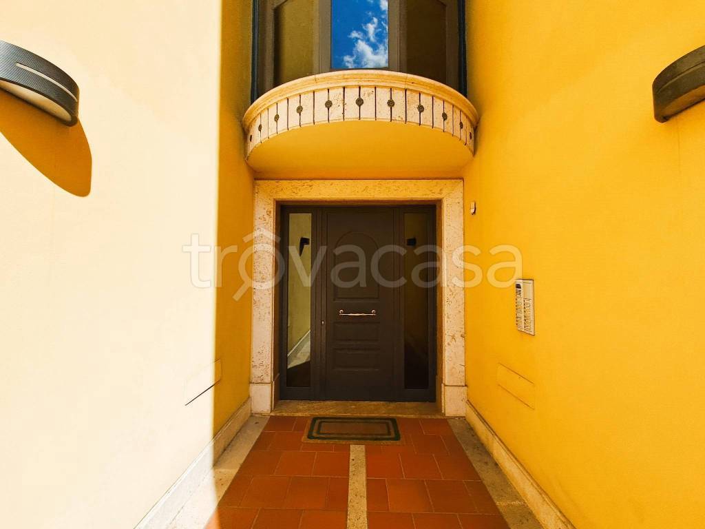 appartamento in vendita a Roma in zona Tor Vergata/Torrenova